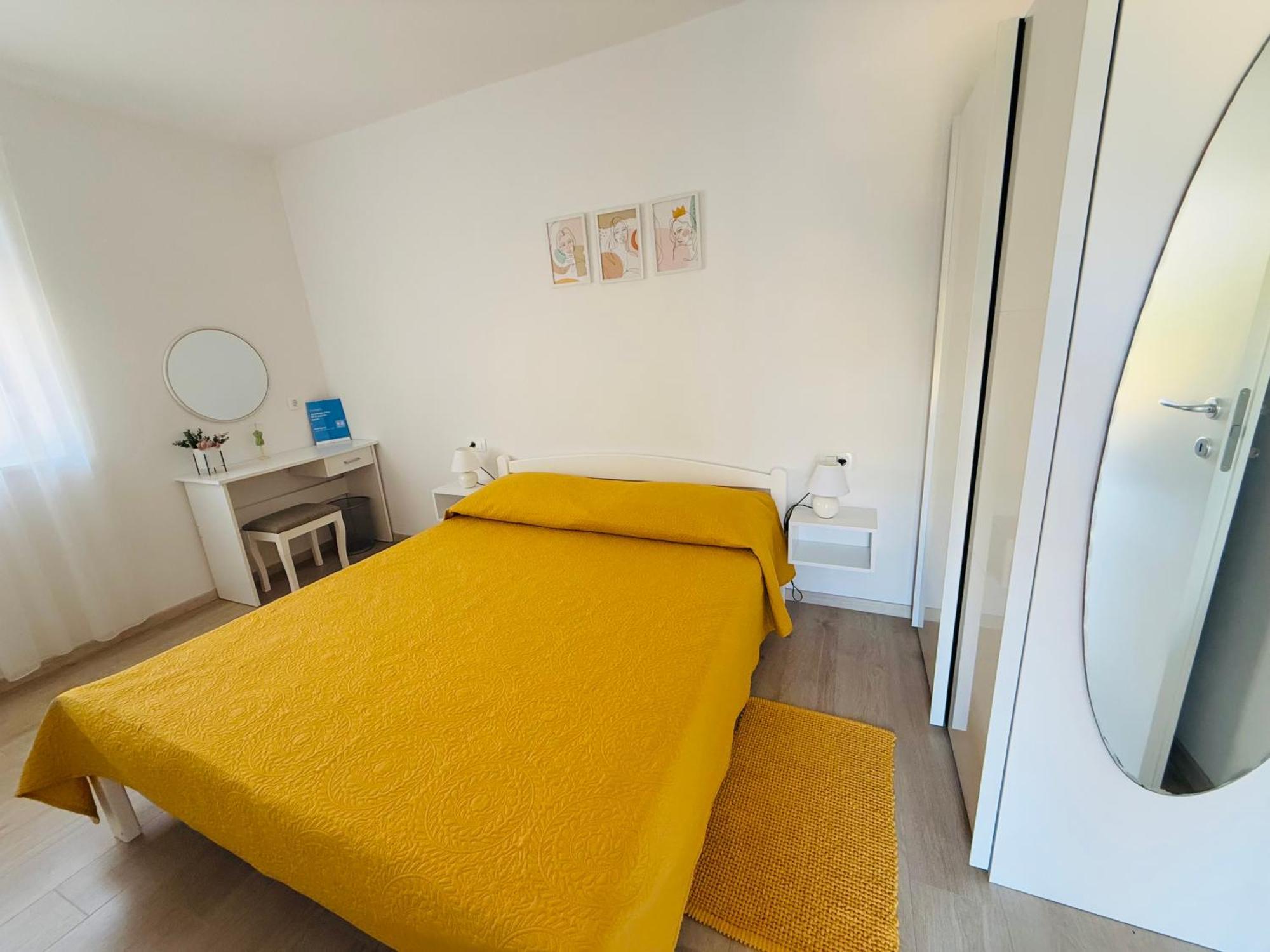 Apartment Erika - For 2 Near The Beach PUY 외부 사진